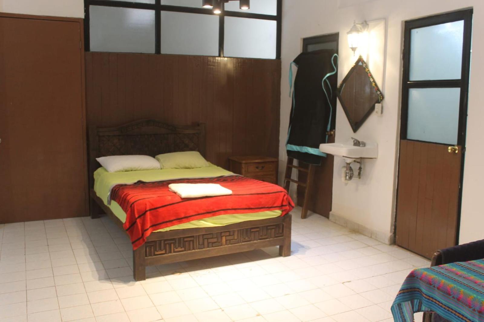 Hotel Posada Santa à San Cristóbal de Las Casas Chambre photo